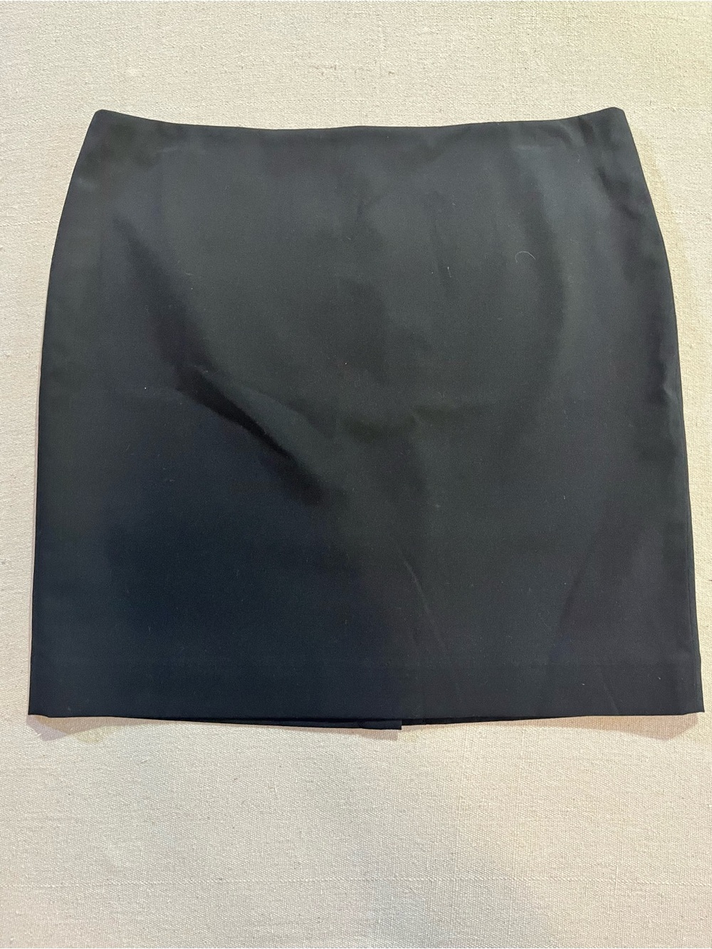 Banana Republic Classic Essential Workwear Black Tailored Skirt, Sz 14